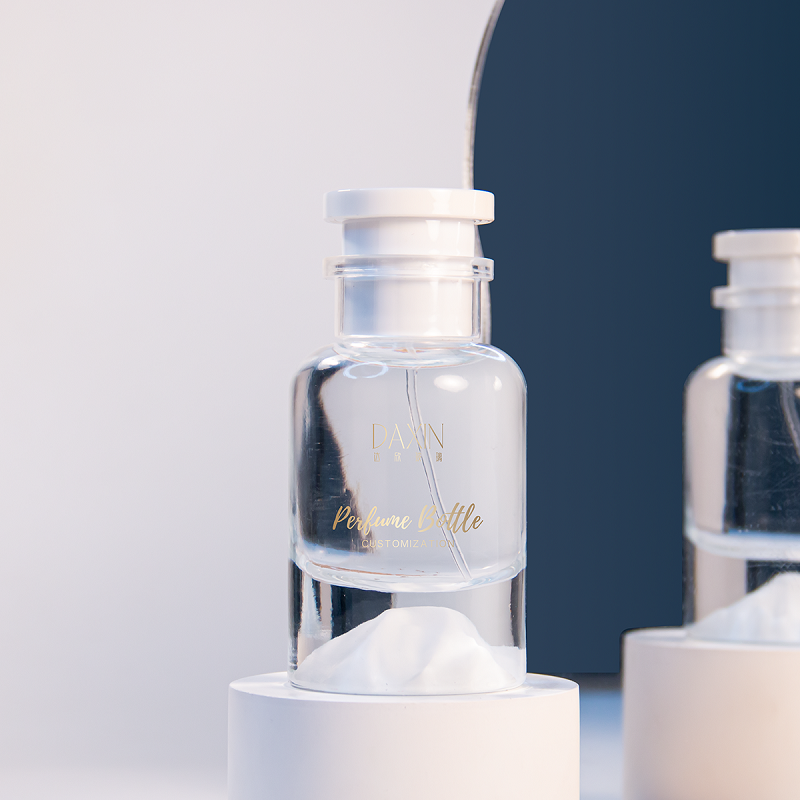 white perfume glass bottle (3)